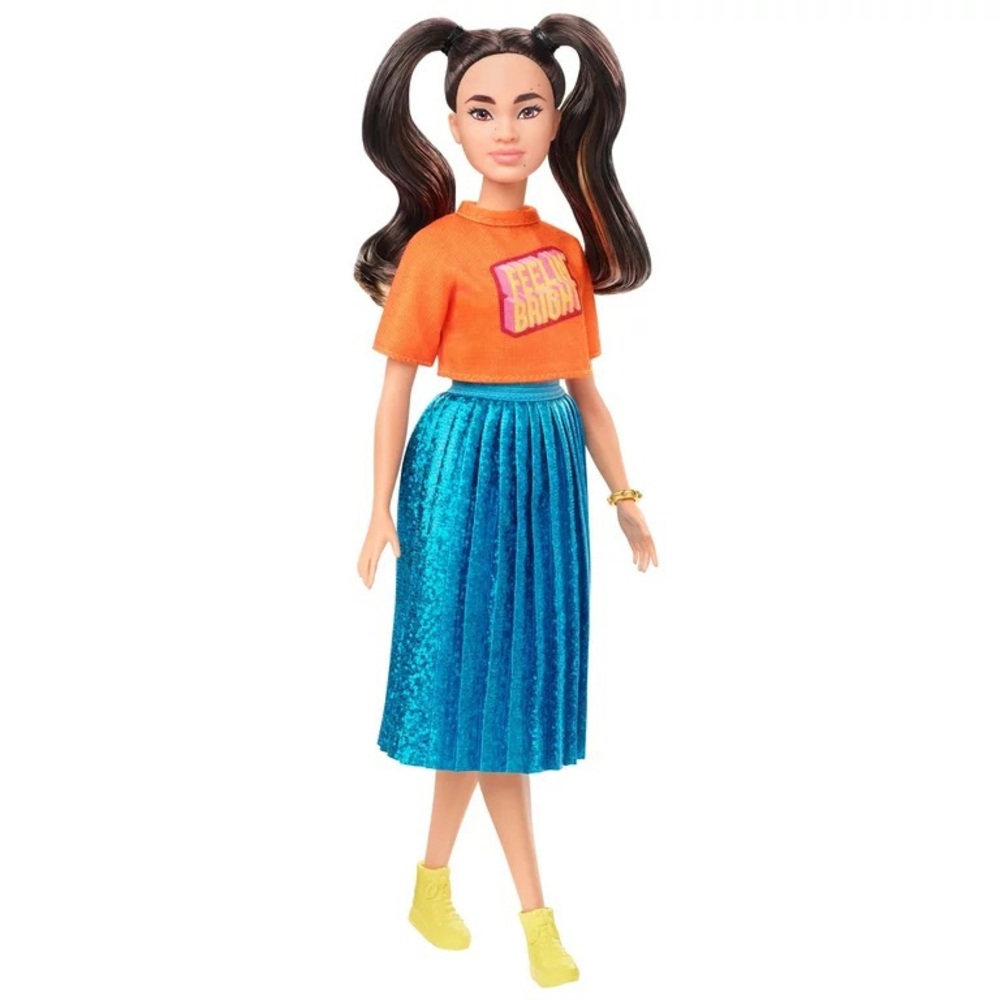 NIB Barbie Fashionistas 145 petite